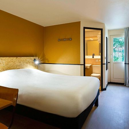 Greet Hotel Villeneuve La Garenne - Renove Dış mekan fotoğraf