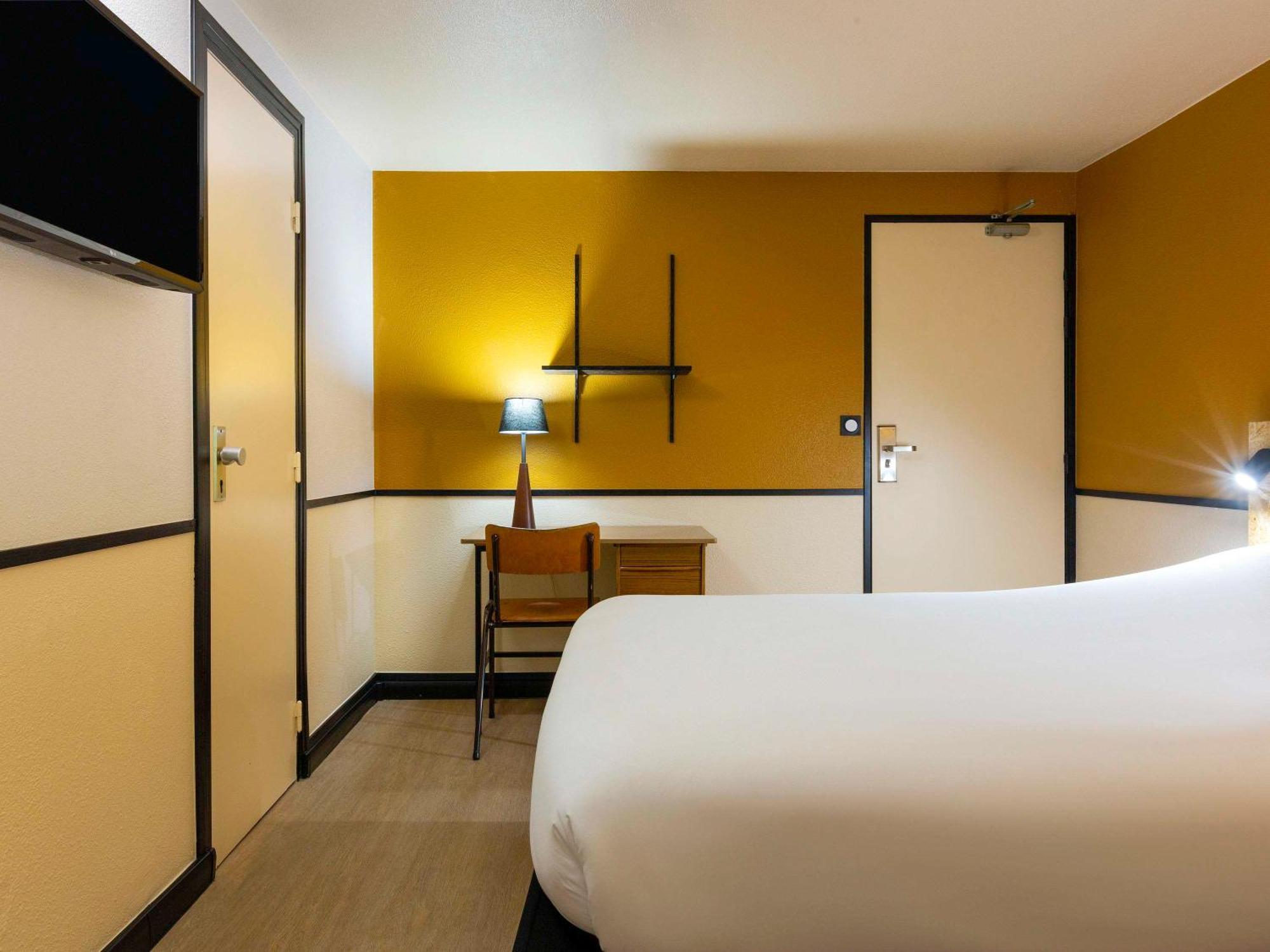 Greet Hotel Villeneuve La Garenne - Renove Dış mekan fotoğraf