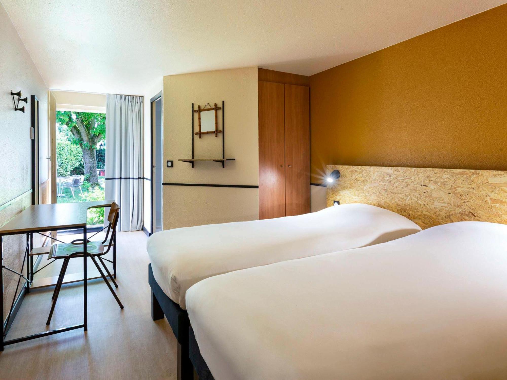 Greet Hotel Villeneuve La Garenne - Renove Dış mekan fotoğraf