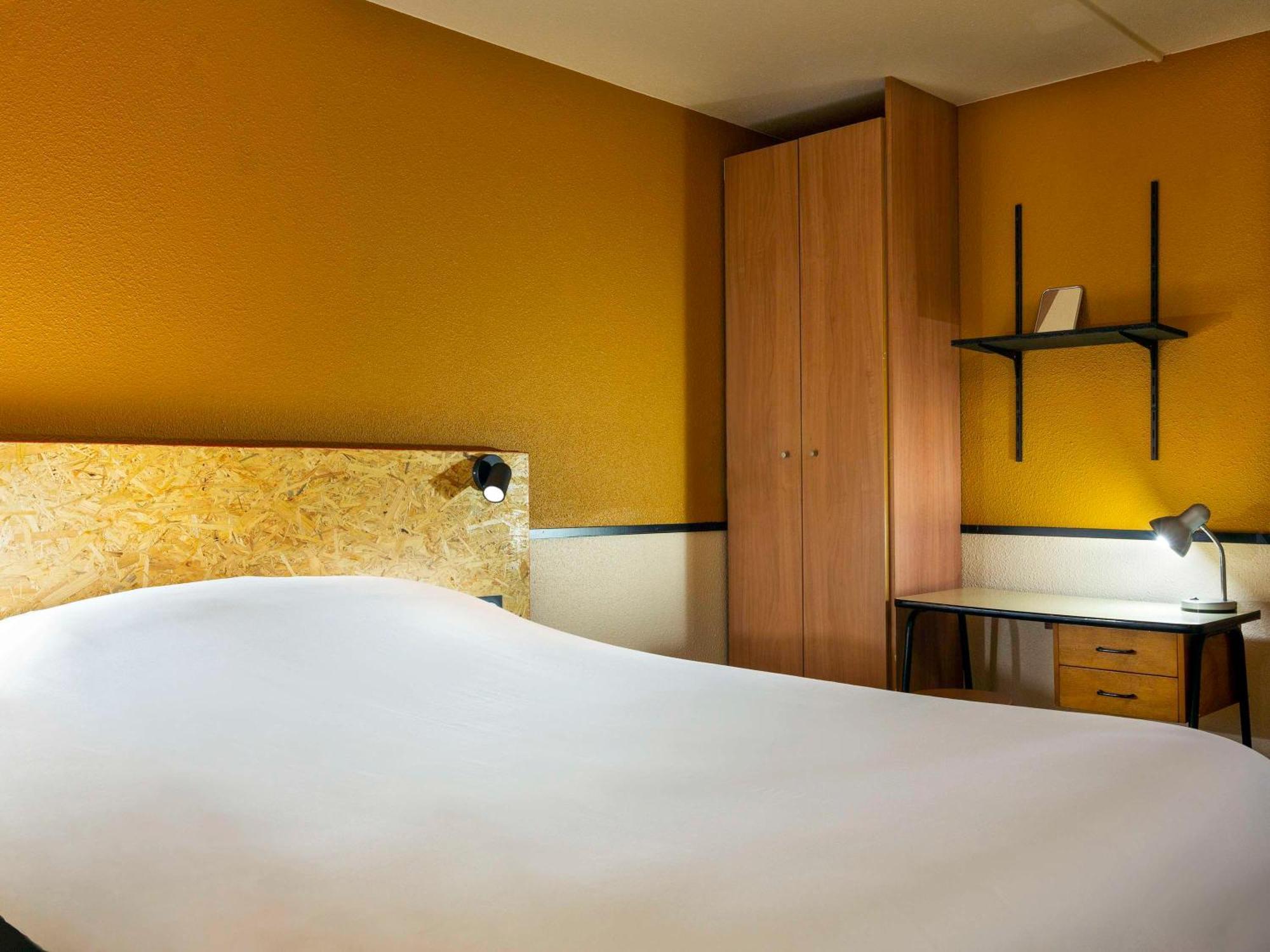 Greet Hotel Villeneuve La Garenne - Renove Dış mekan fotoğraf