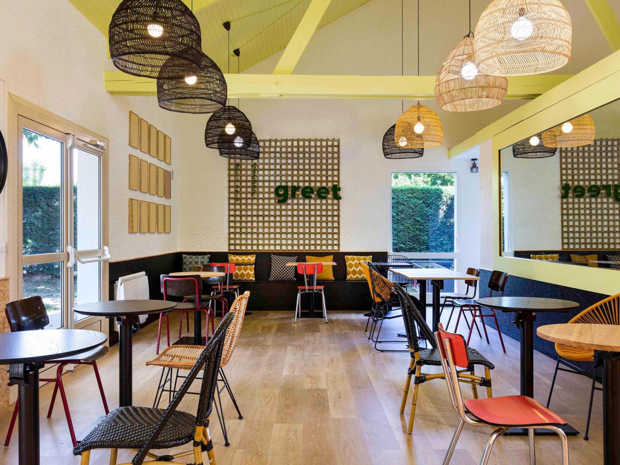Greet Hotel Villeneuve La Garenne - Renove Dış mekan fotoğraf