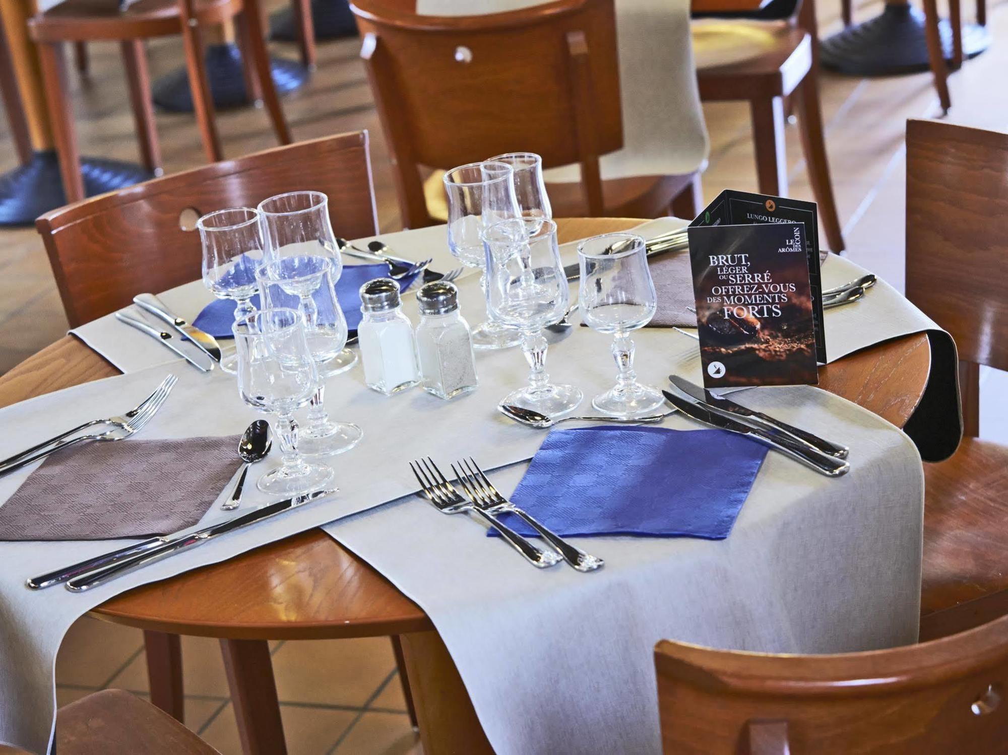 Greet Hotel Villeneuve La Garenne - Renove Dış mekan fotoğraf