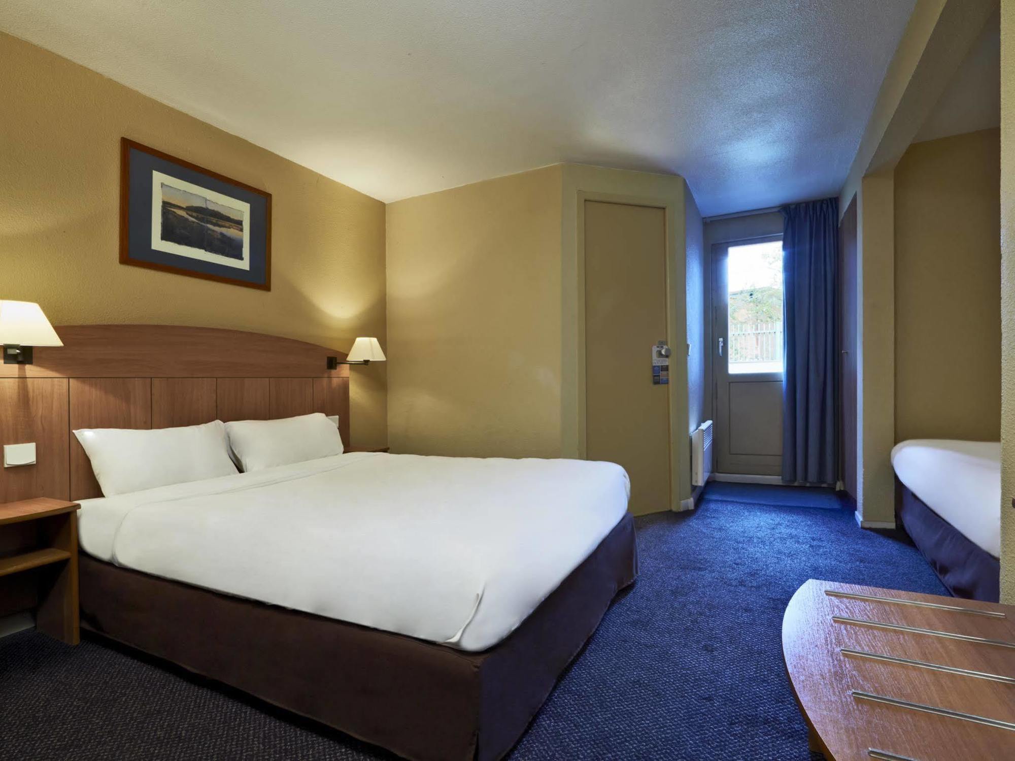 Greet Hotel Villeneuve La Garenne - Renove Dış mekan fotoğraf